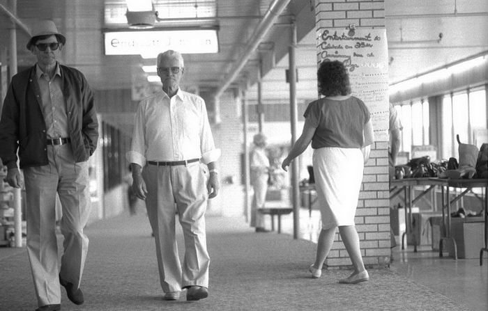 Jackson Crossing (Paka Plaza) - Historical Photos Of Paka Plaza From Mlive (newer photo)